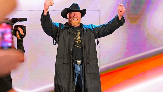'Brock Lesnar पहले से भी ज्यादा डरावने लगे'- WWE के मौजूदा कमेंटेटर ने Raw में द बीस्ट द्वारा मचाए गए बवाल पर दिया बयान