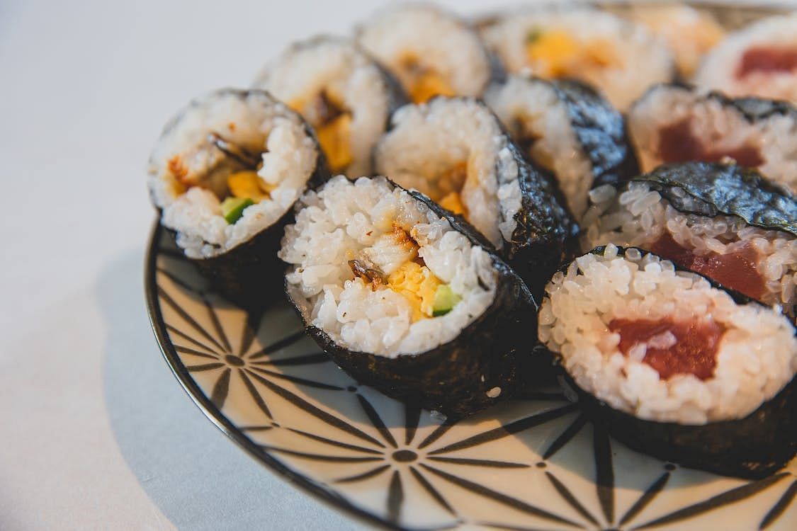 The Macrobiotic Japanese Diet places significant emphasis on whole grains, with brown rice taking center stage as a vital component. (Ryutaro Tsukata/ Pexels)