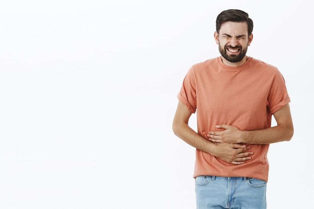 side effects can incluse gastrointestinal difficulties (Image via freepik/cookie_studio)