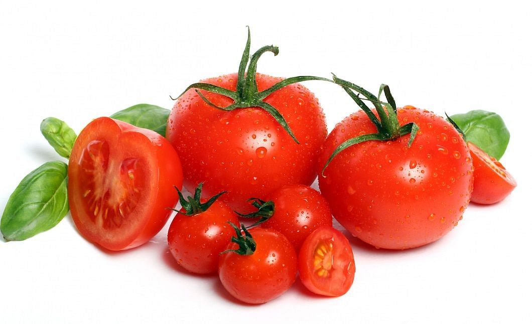 Tomato has several benefits for diabetes (image via freepik/racoolstudio)
