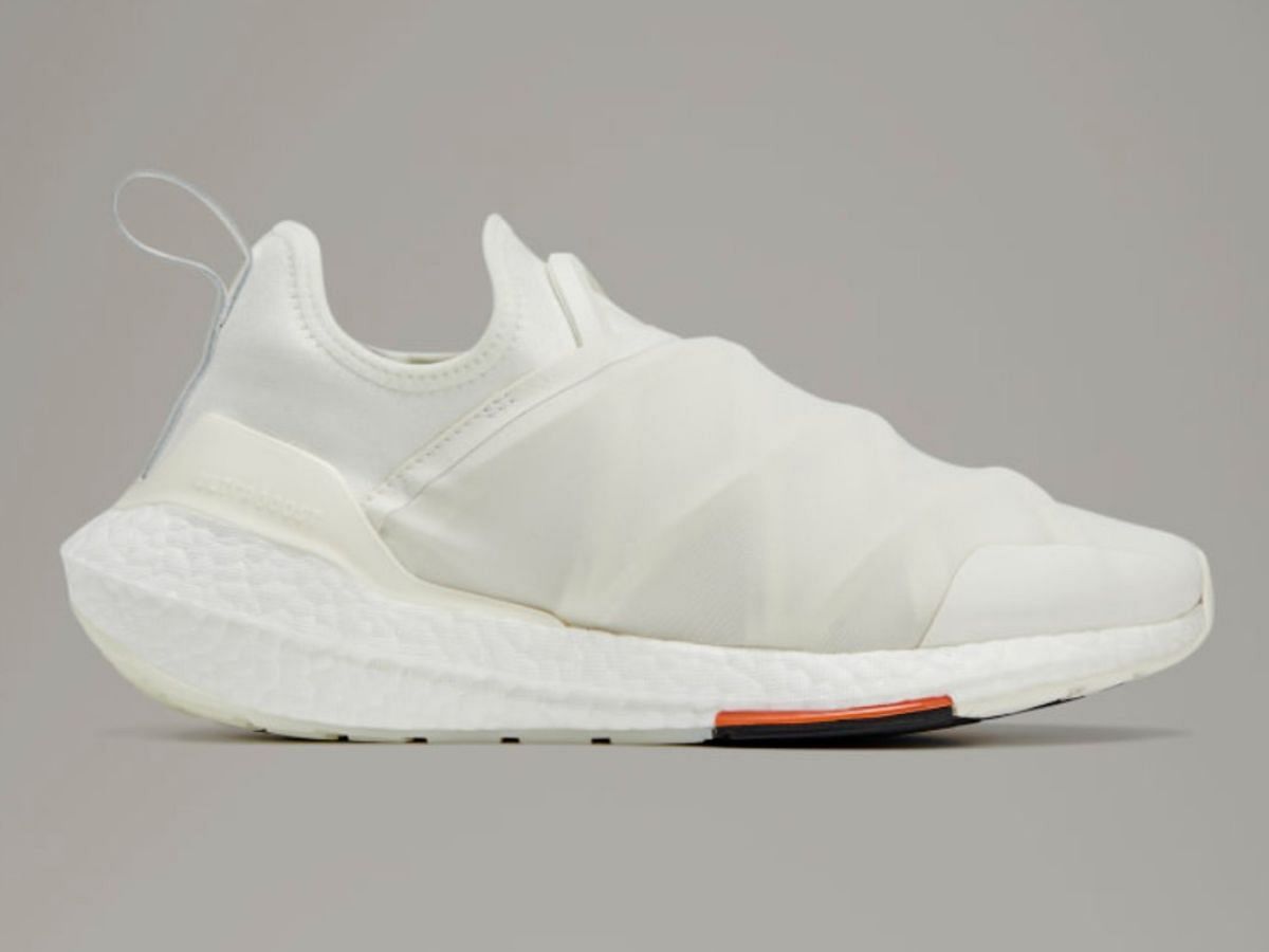 Y-3 Ultraboost: Adidas Y-3 UltraBOOST 22 "Core White" shoes: Where to price, more details