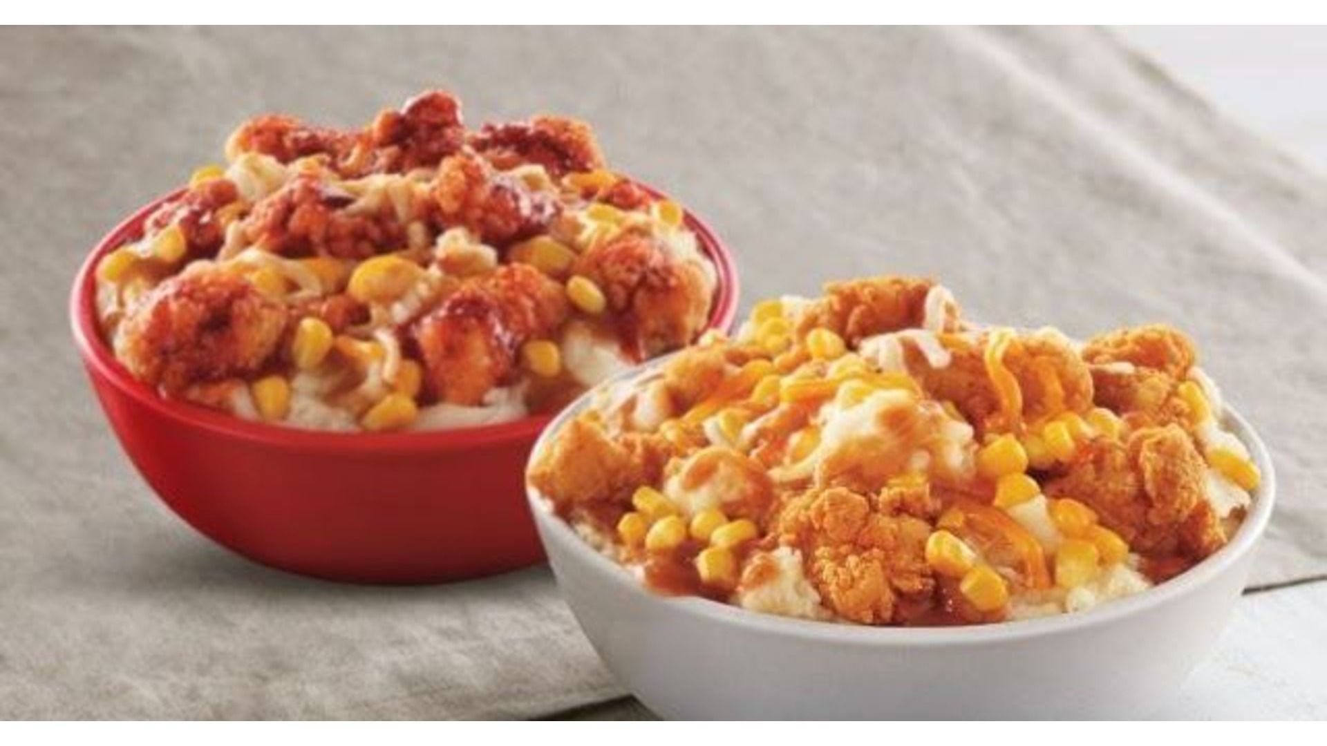 The KFC mac n cheese has cheddar, asiago, and parmesan cheese. (Image via Pinterest)