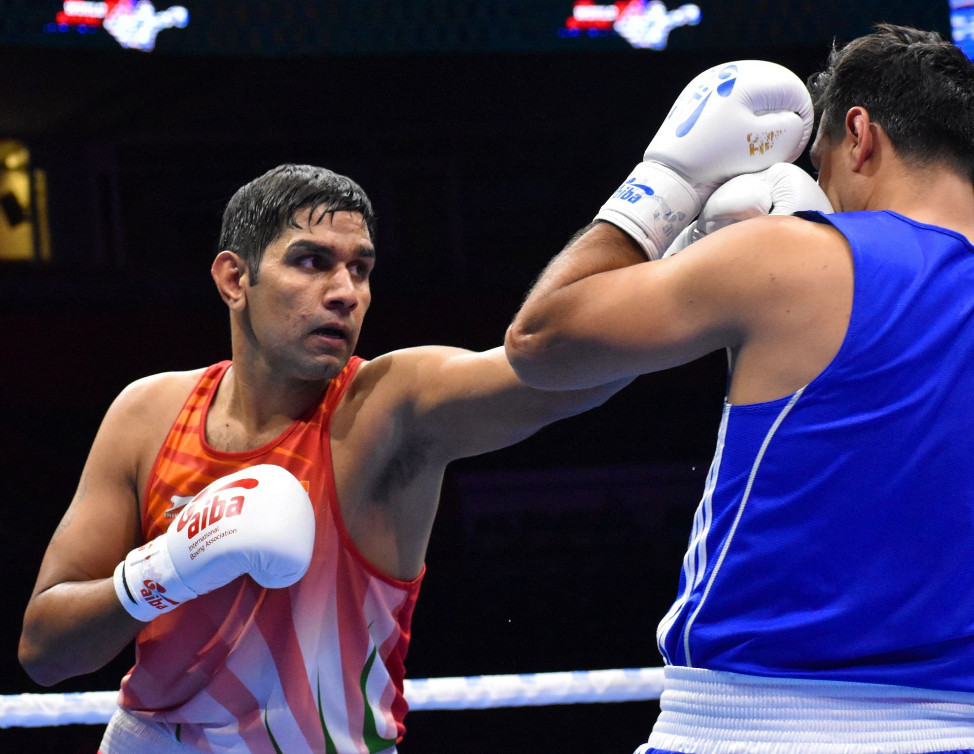 Indian boxer Narendar in action