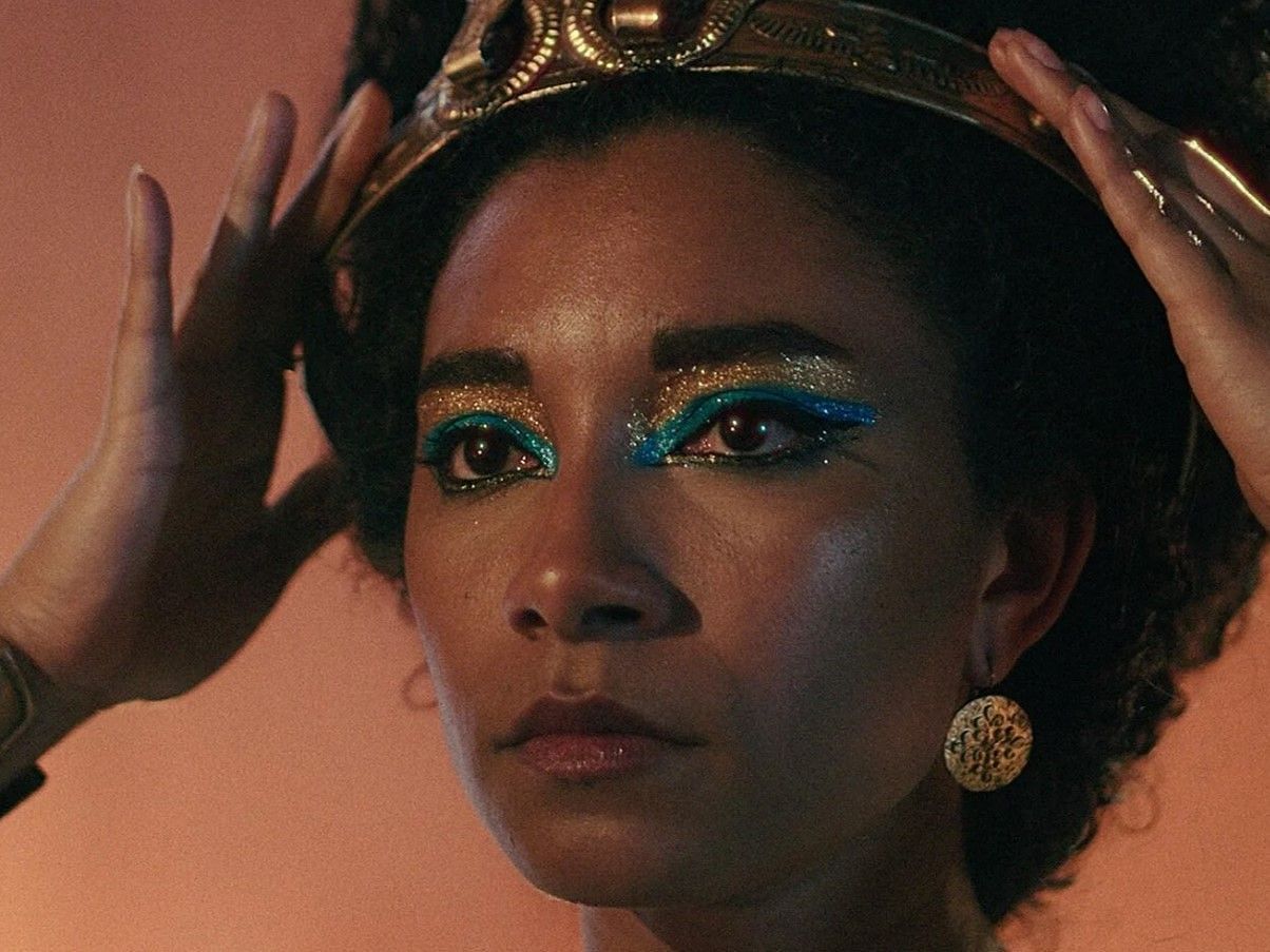 A still from Queen Cleopatra (Image via Netflix)