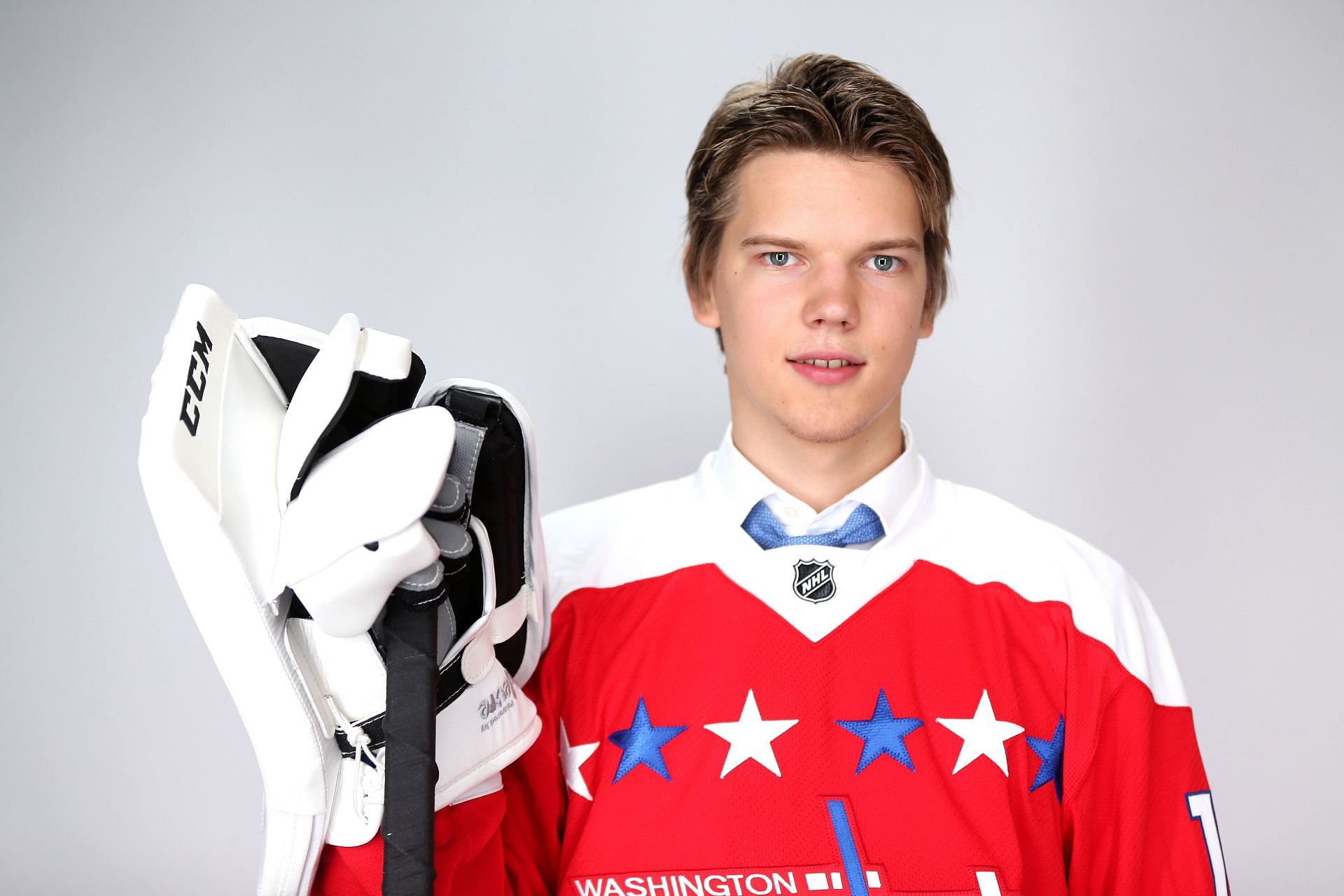 Ilya Samsonov poses for a portrait after being selected 22th overall by of the Washington Capitals during the 2015 NHL Draft at BB&amp;T Center on June 26, 2015 in Sunrise, Florida. (Photo by Mike Ehrmann/Getty Images)