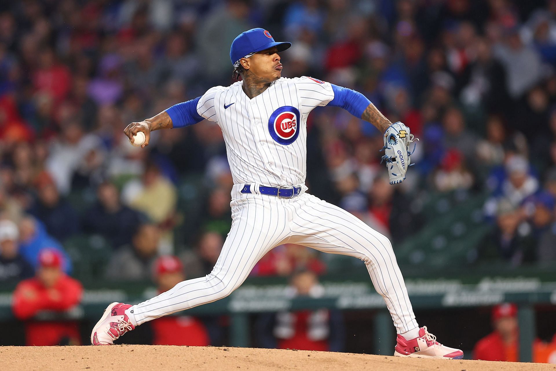 Chicago Cubs pitcher Marcus Stroman (0) pitches against the San Francisco  Giants during a MLB spring