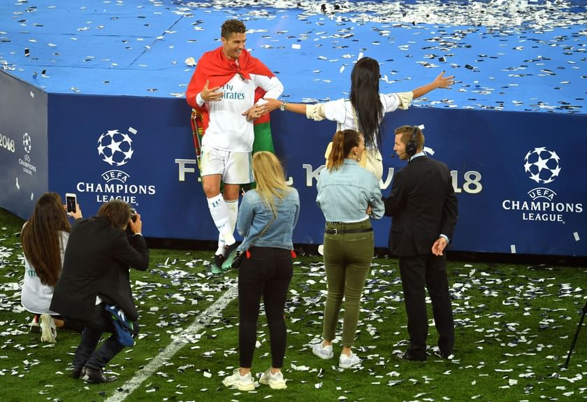 Ronaldo'S Epic Gift: Georgina Rodriguez'S $5 Million Engagement Ring Revealed! - 2442g11