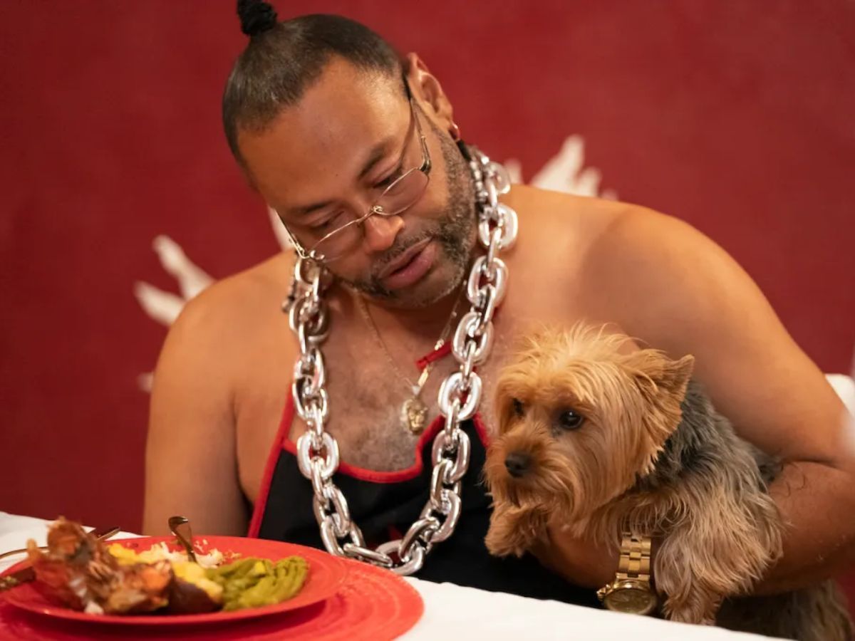 JJ Williams enjoying his lunch (Image via OWN/Oprah Winfrey Network)