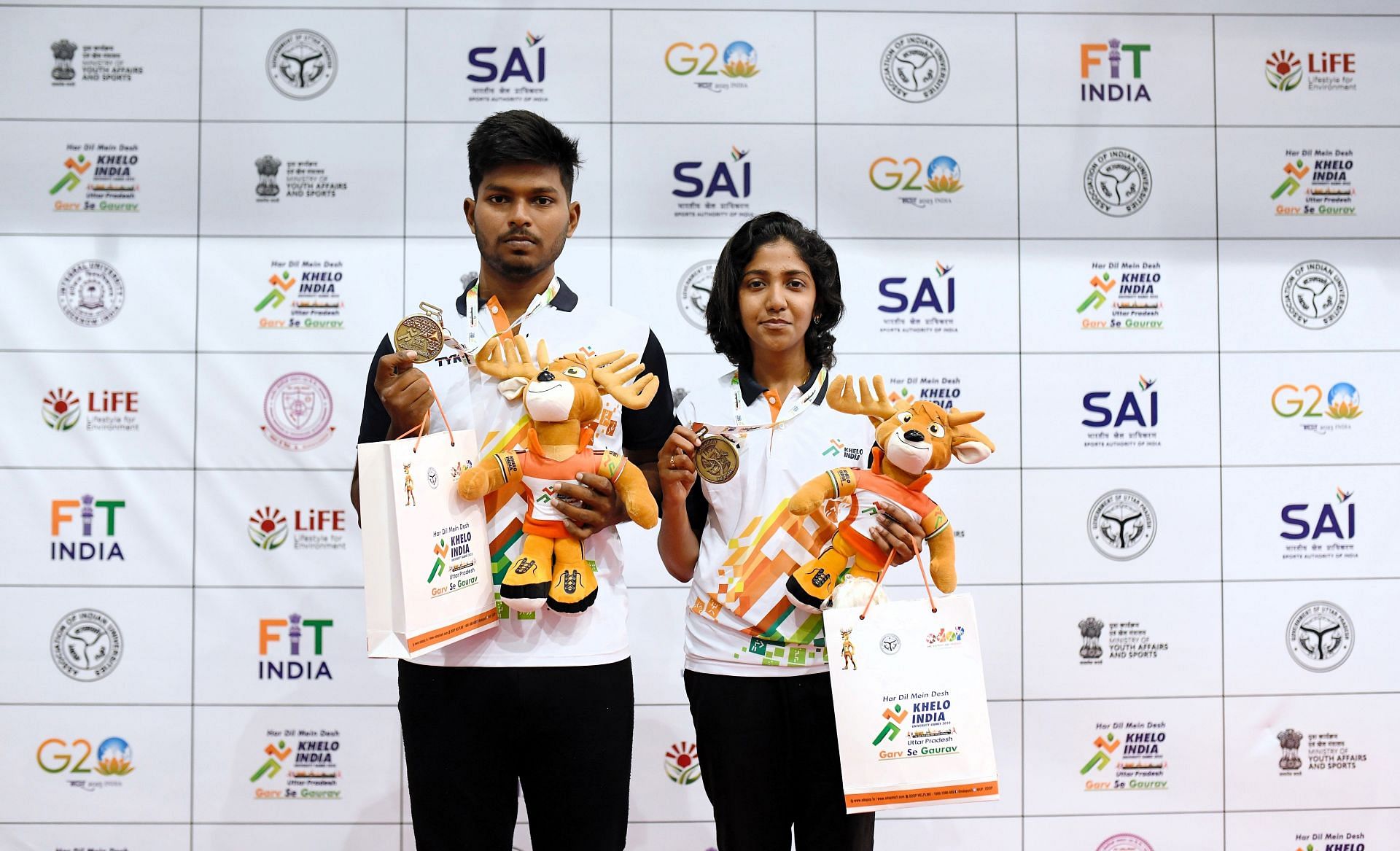 R Narmada Nithin (left) won women&rsquo;s individual 10m air rifle silver and mixed team gold at Khelo India University Games on Sunday. Photo credit: SAI 