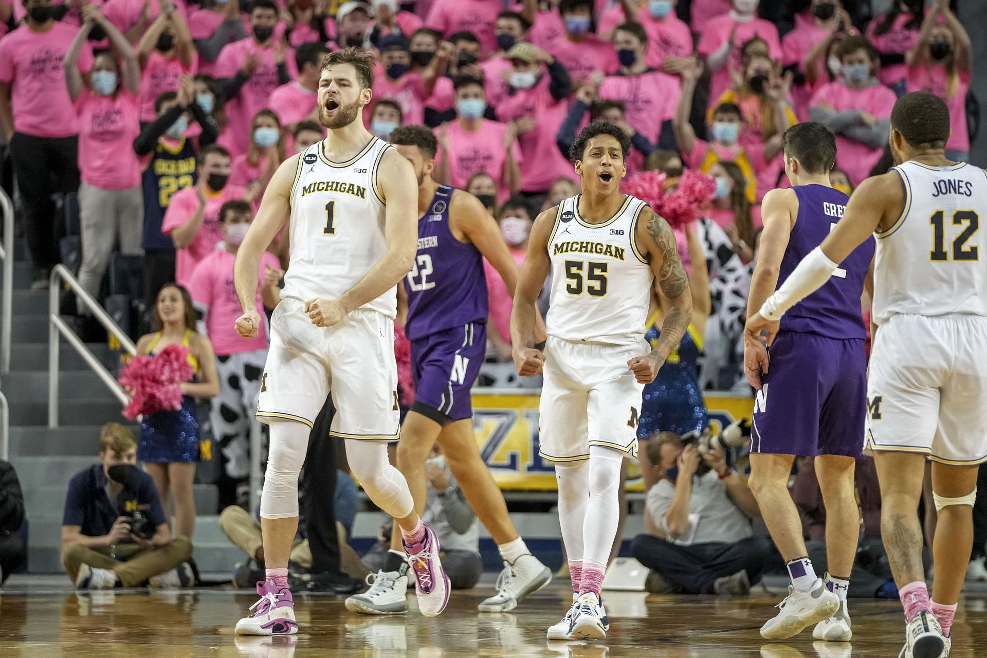 Northwestern v Michigan