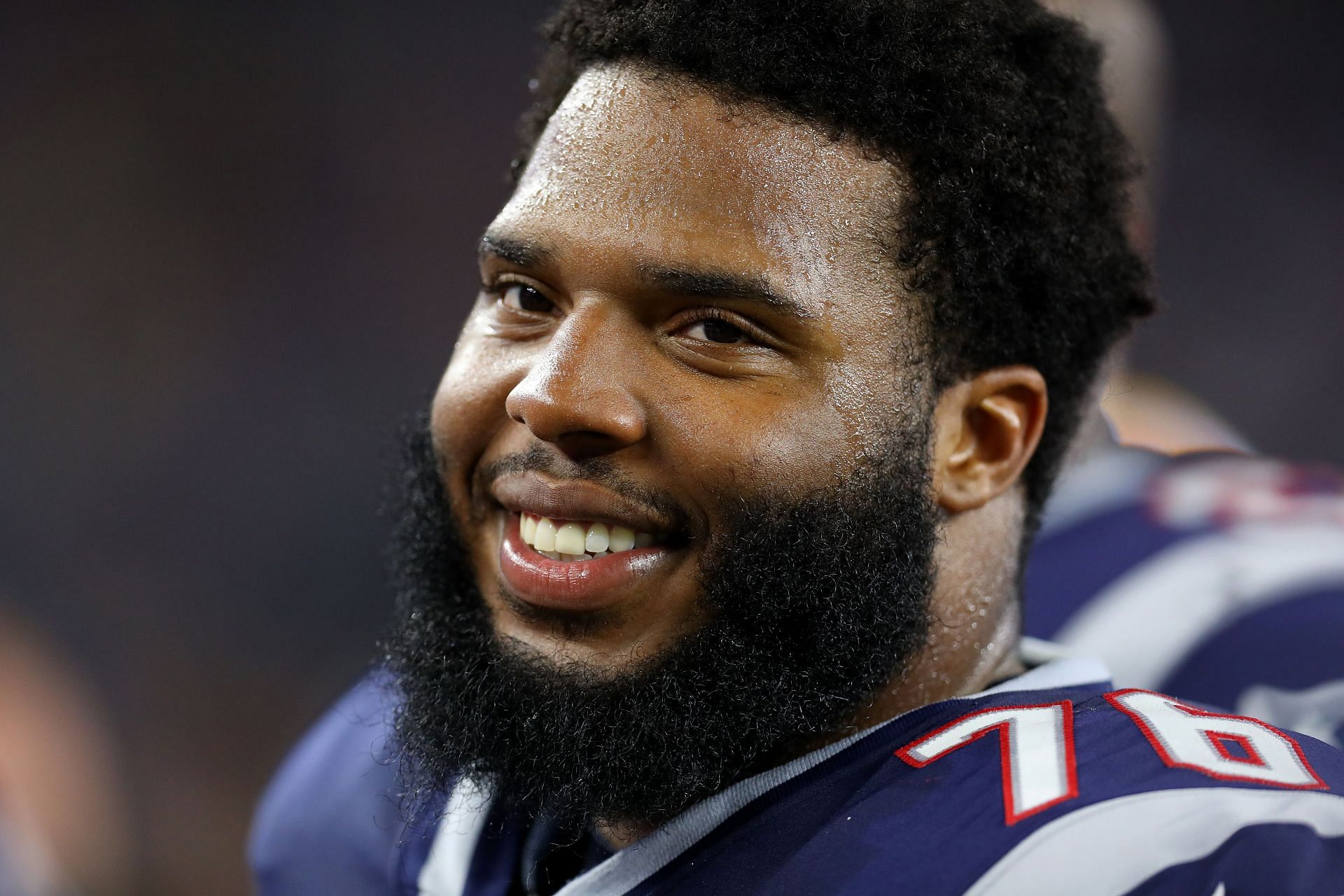 Dolphins signing Isaiah Wynn, former Patriots' first-rounder