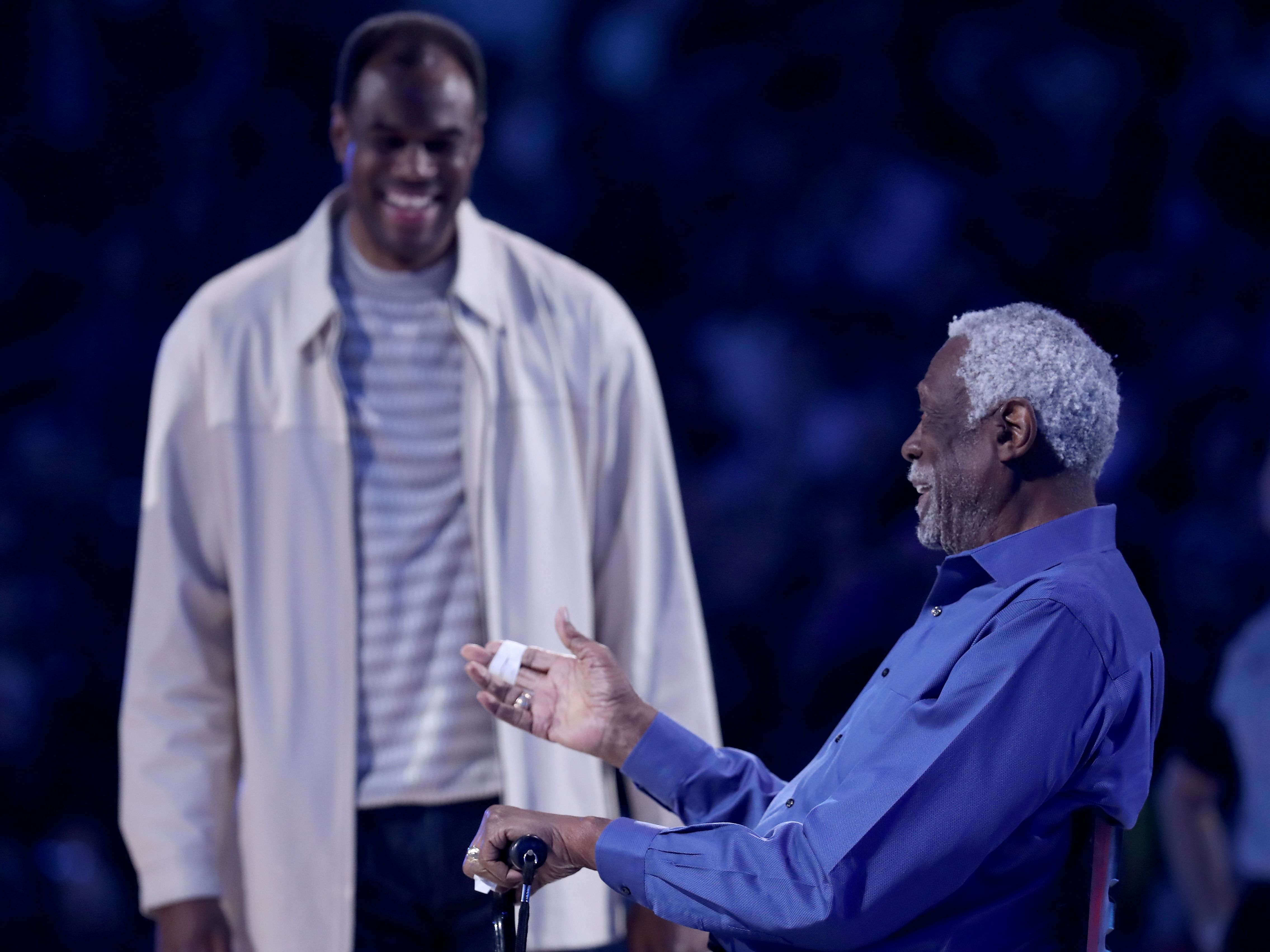 David Robinson and Bill Russell at the 2019 NBA All-Star Game