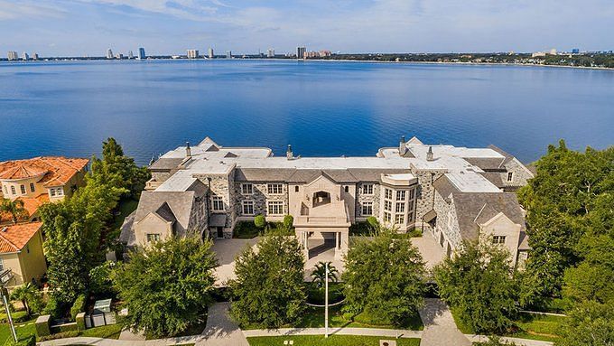 Tom Brady Scores Construction Loan for Indian Creek Mansion