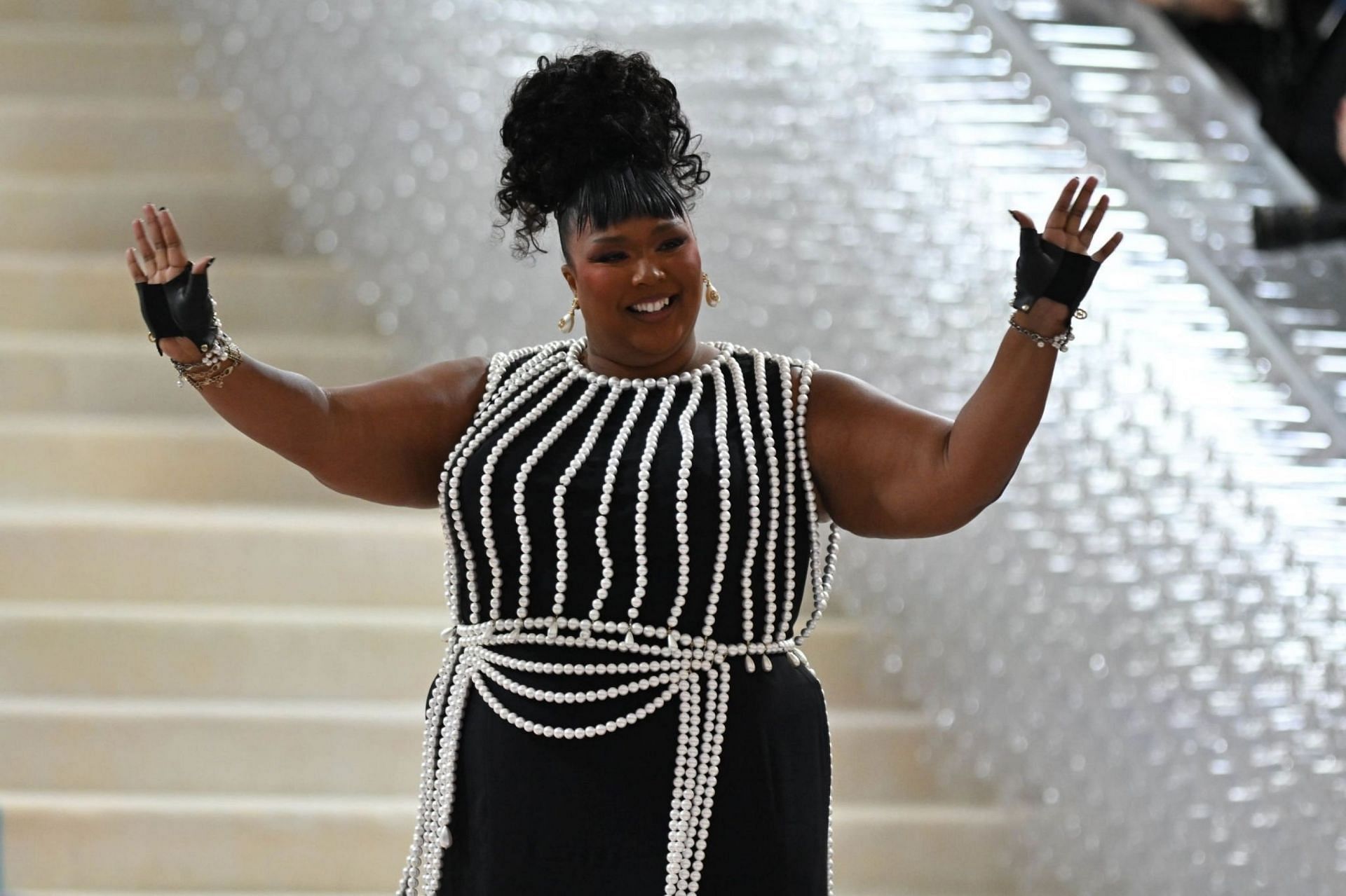 Lizzo at The 2023 Met Gala Celebrating &quot;Karl Lagerfeld: A Line Of Beauty&quot; at The Metropolitan Museum of Arton May 1, 2023 in New York City.(Images via Getty Images)