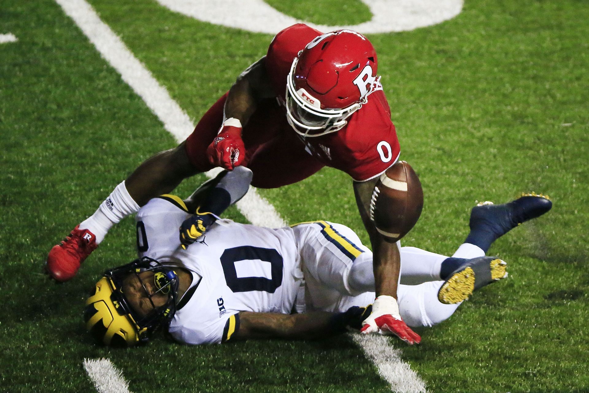 Rutgers defensive back Christian Izien