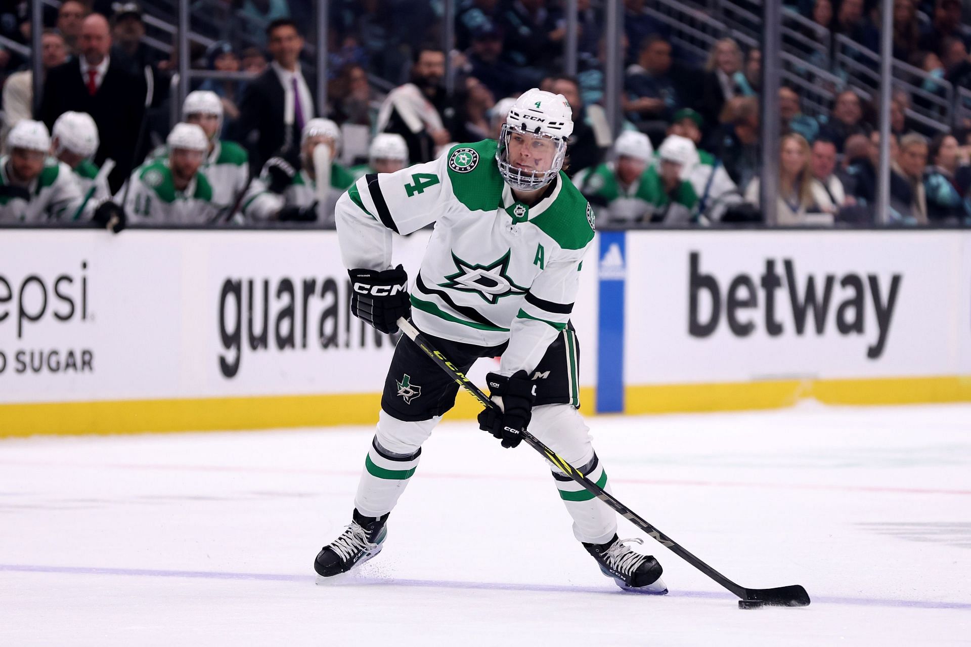 Dallas Stars Miro Heiskanen In Concussion Protocol - LWOH