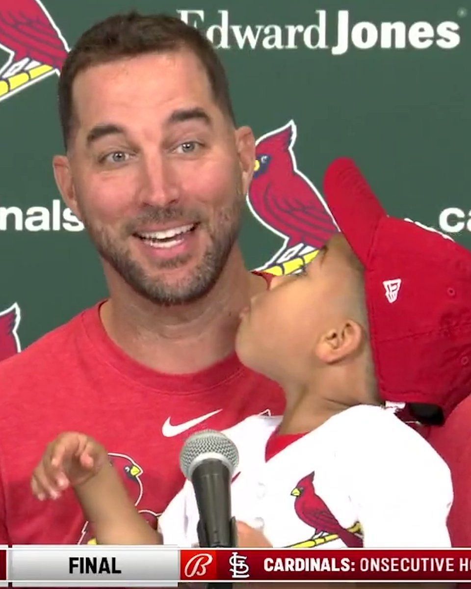 Adam Wainwright's son steals the show in post-game interview 