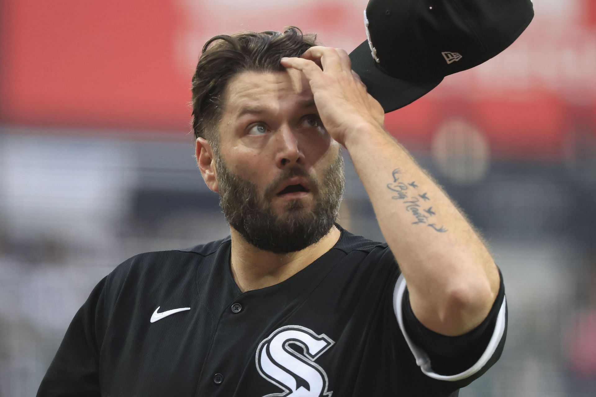 Lance Lynn goes to White Sox as Yankees play risky rotation game