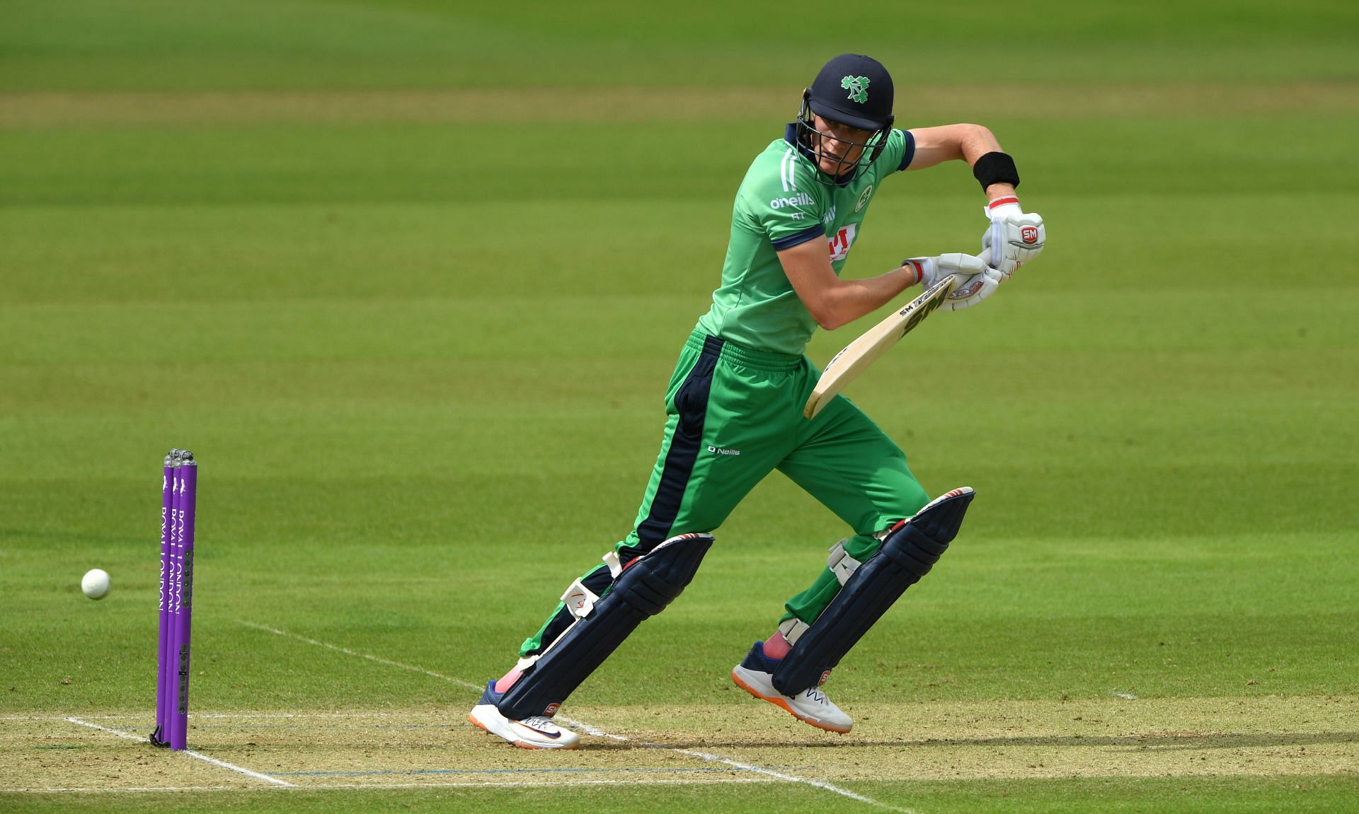 England v Ireland - 2nd One Day International: Royal London Series