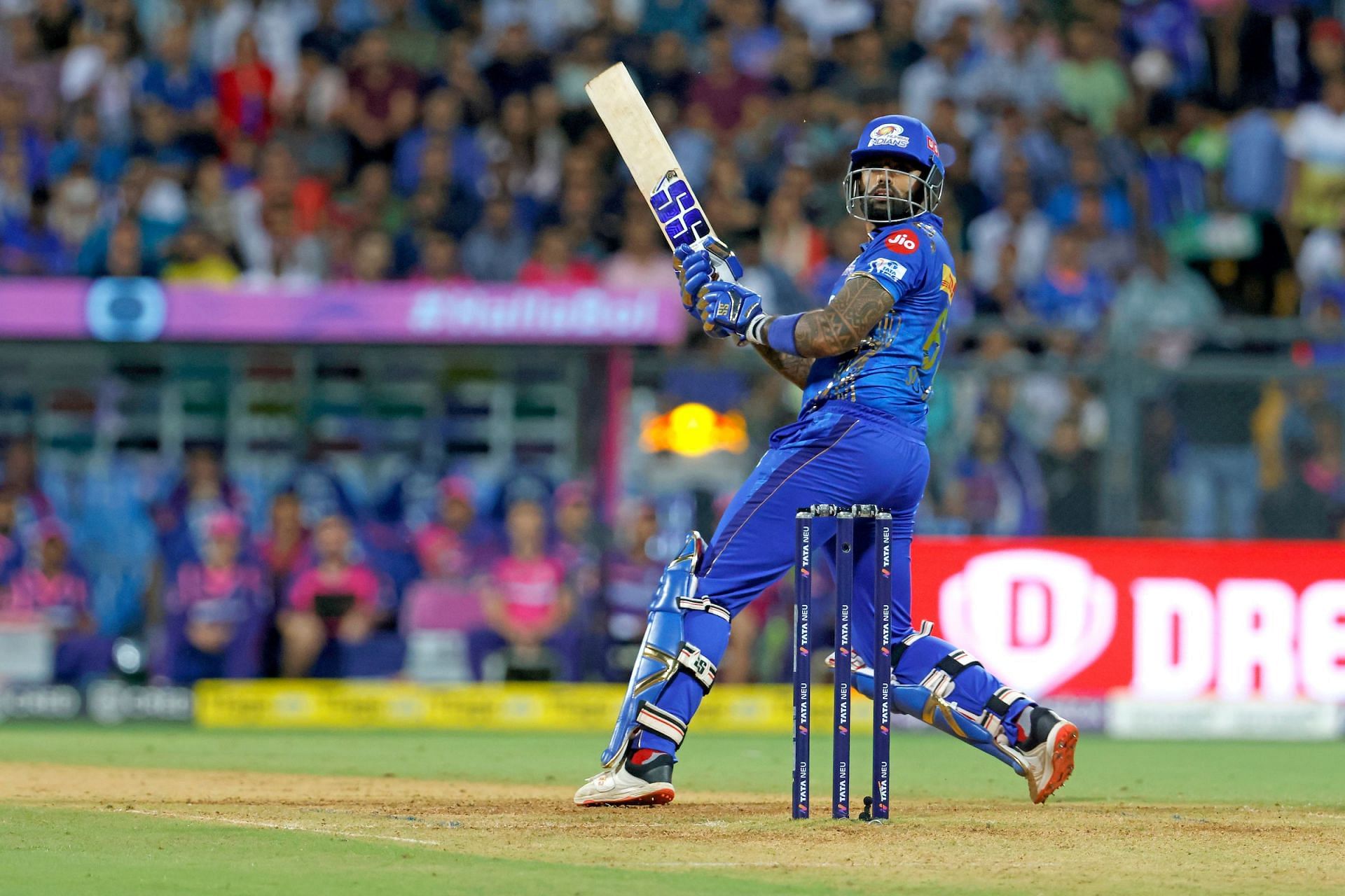 Suryakumar Yadav in action for Mumbai Indians (Image Courtesy: Twitter/IPL)