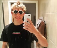 How old is Harry Lewis?