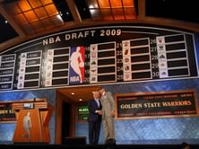 What pick was Steph Curry when he was first drafted into NBA? Year and pick order explored