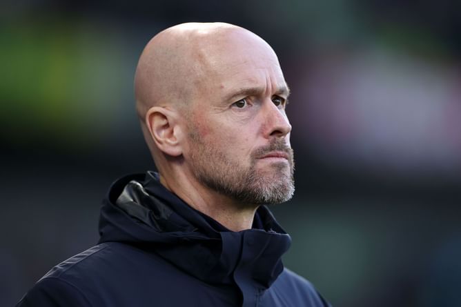 "We want him to stay" - Erik ten Hag backs Manchester United superstar despite horrific error against West Ham