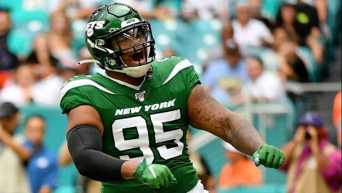 Quinnen Williams Latest Social Media Activity Suggests He's Unhappy With  How Contract Negotiations With The Jets Are Going - Daily Snark