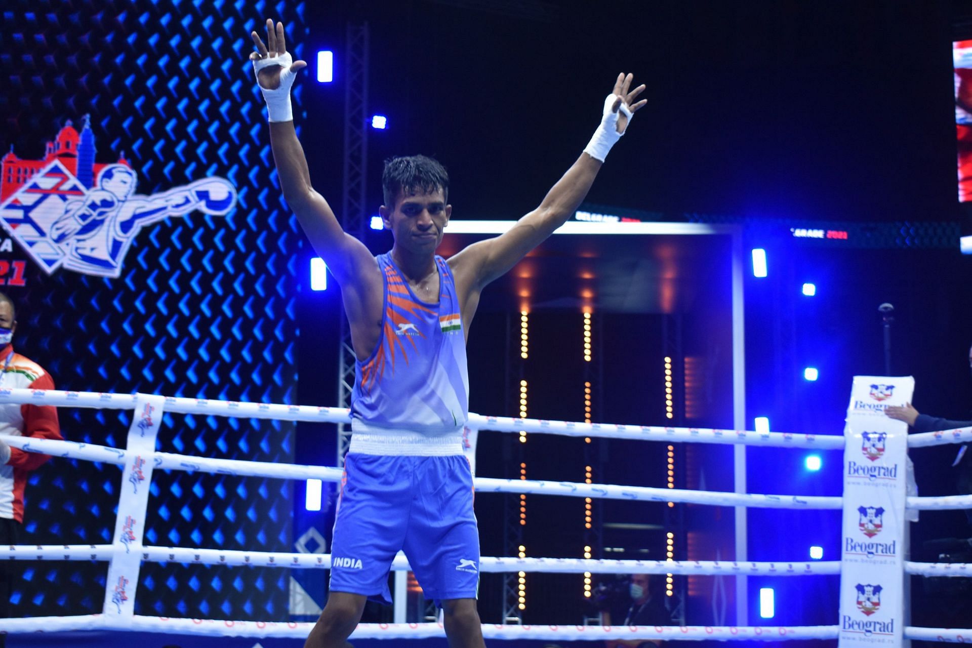 Indian boxer Govind Sahani in action