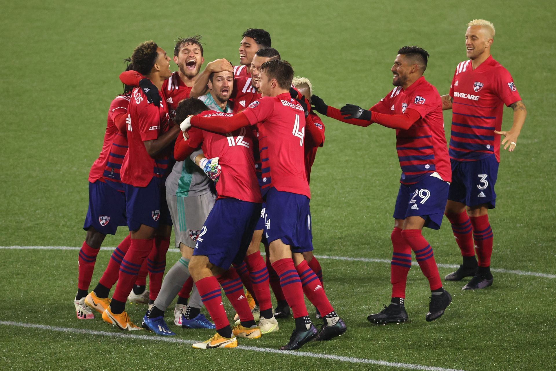 FC Dallas v Portland Timbers: Round One - MLS Cup Playoffs