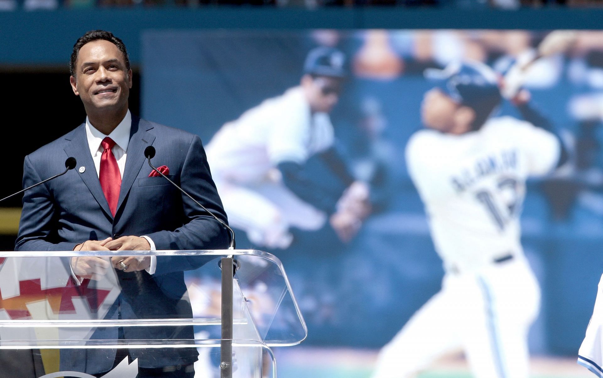 MLB And Toronto Blue Jays Ban Roberto Alomar After Sexual