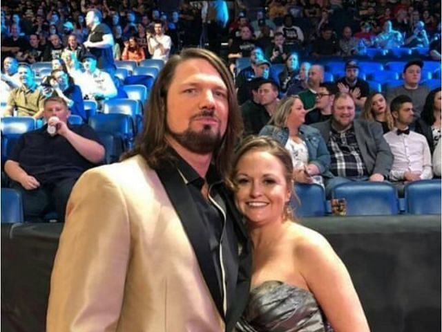 Who Is AJ Styles&#039; Wife Wendy Jones? - EssentiallySports