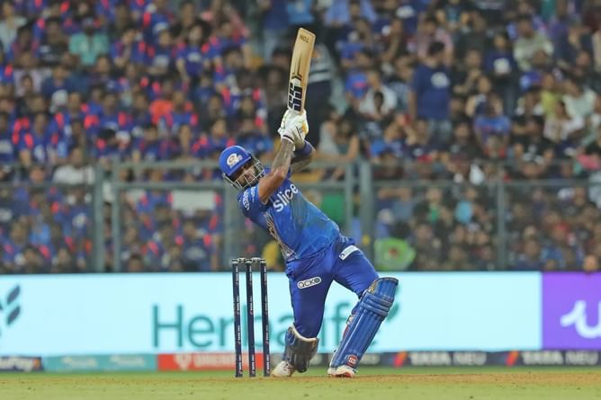 IPL 2023 - वो सूर्यकुमार यादव की तरह शॉट खेलने की कोशिश नहीं करते हैं...नेहाल वाढेरा को लेकर सुनील गावस्कर की प्रतिक्रिया