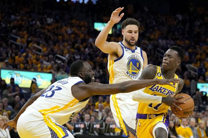 Watch - Dennis Schroder gets ejected after he taunts Draymond Green and gets his second technical