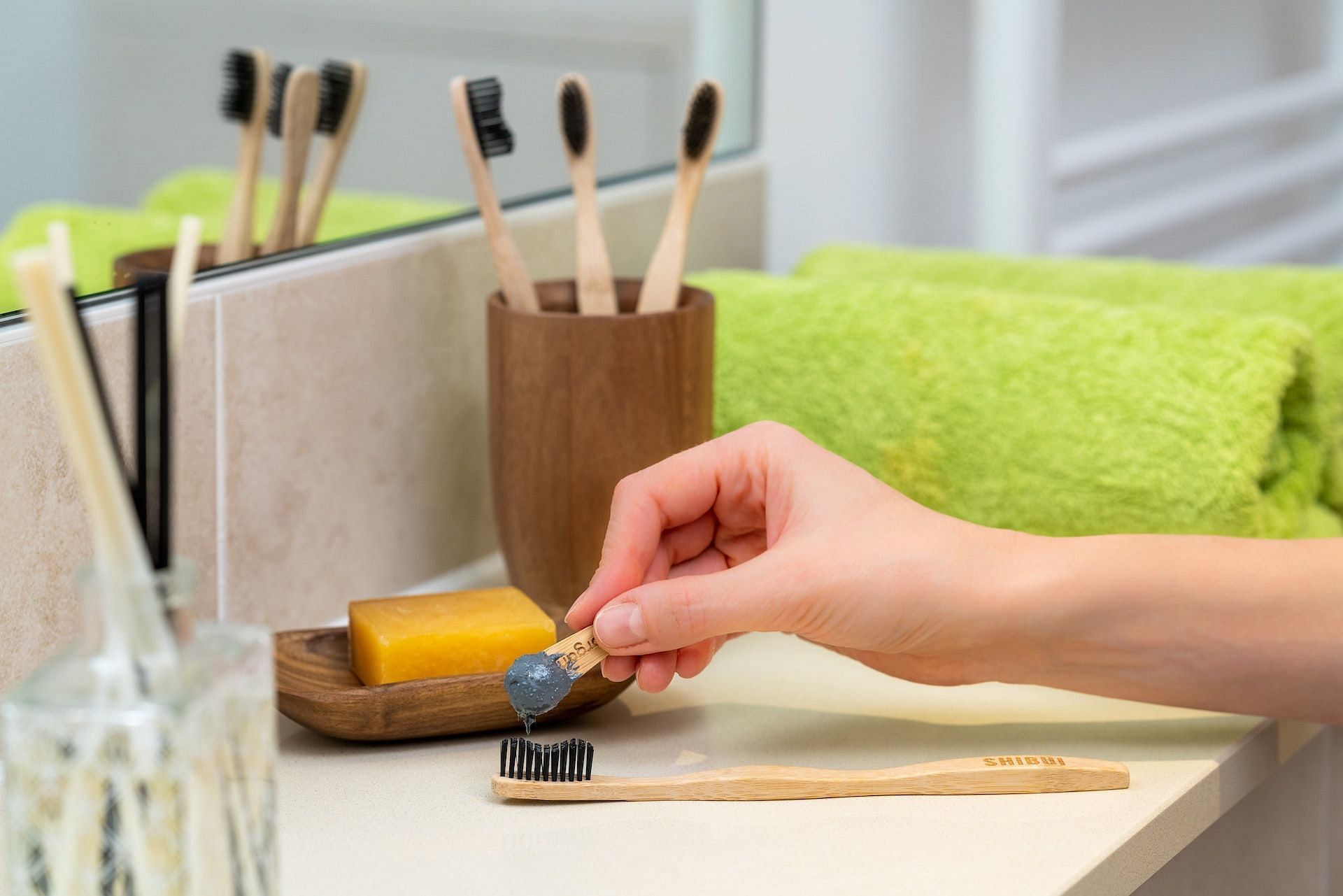 Activated charcoal is a fine-grain powder. (Photo via Pexels/Aaron Crowe)