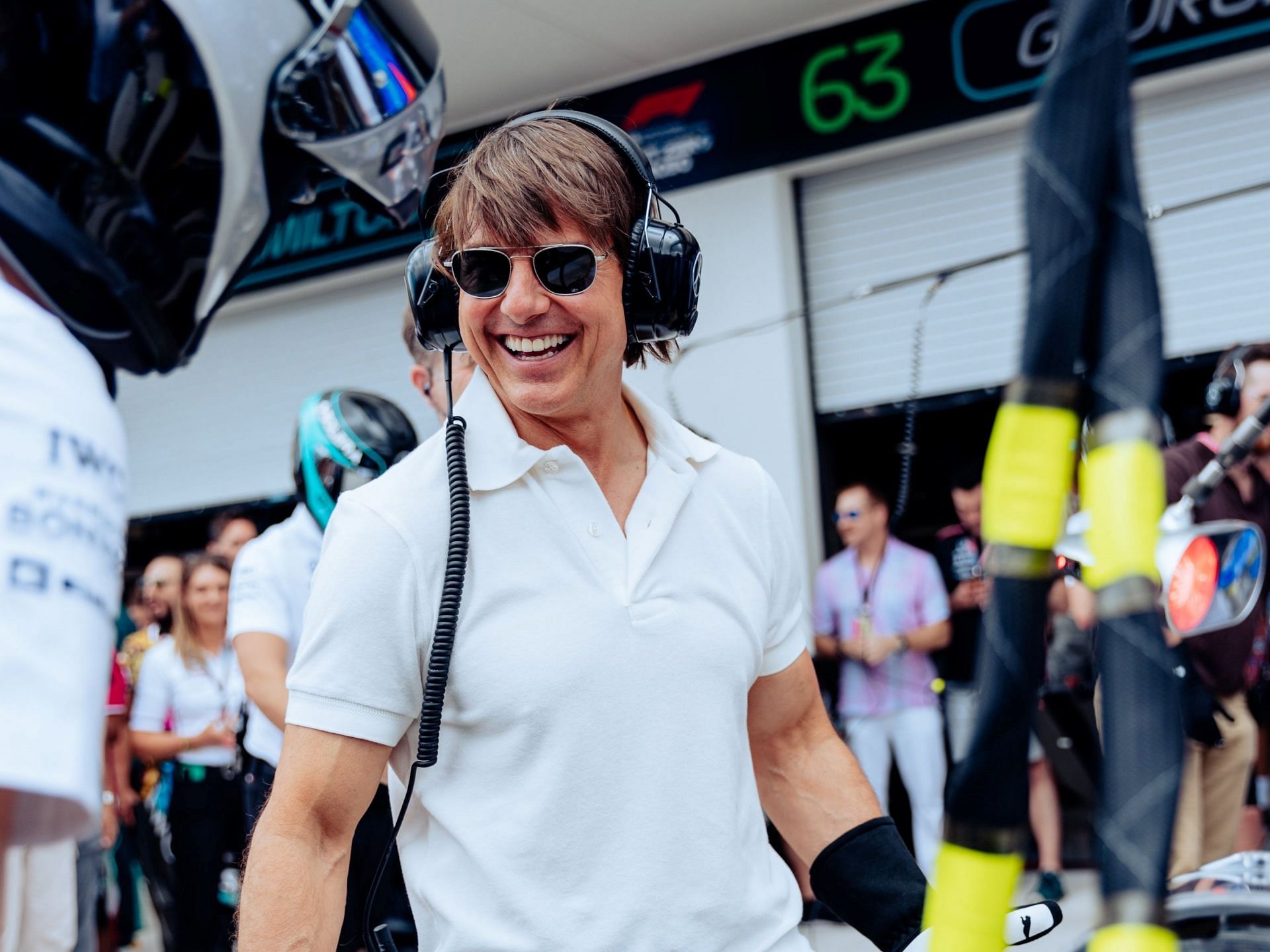Fans react to video of Tom Cruise performing a pitstop in the Mercedes ...