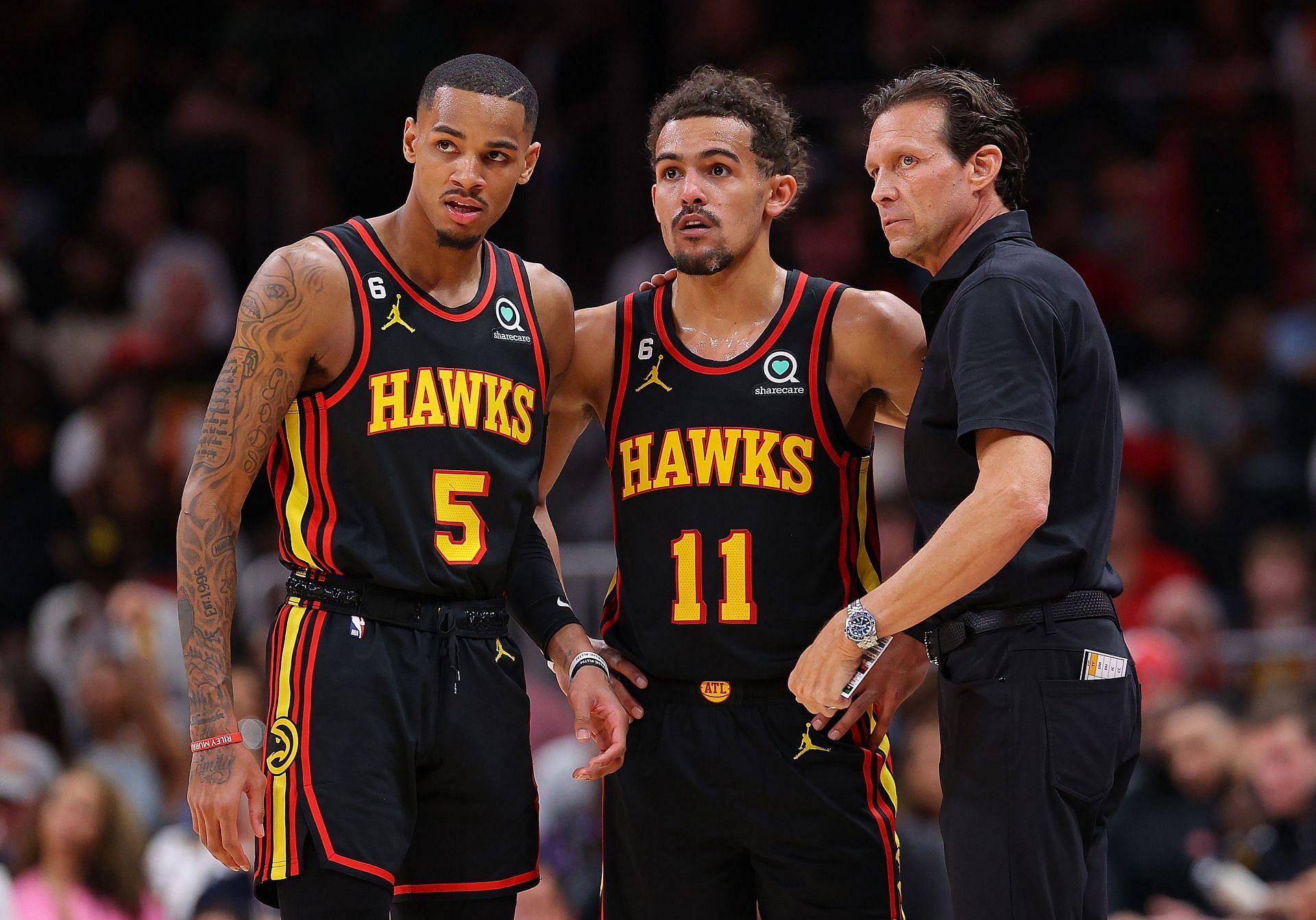 Quin Snyder with the Atlanta Hawks&#039; guard duo