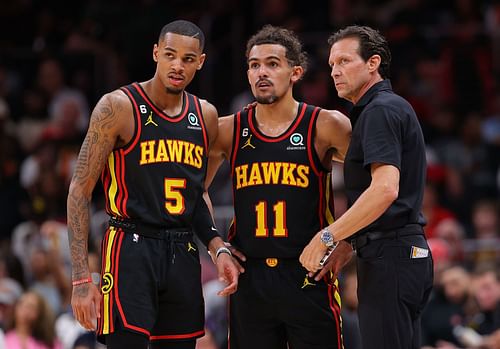 Quin Snyder with the Atlanta Hawks' guard duo