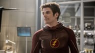 Barry becomes The Flash (Image via CW)