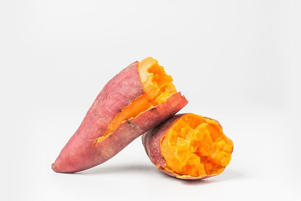 Sweet potato for diabetes (Image via freepik/dashu83)