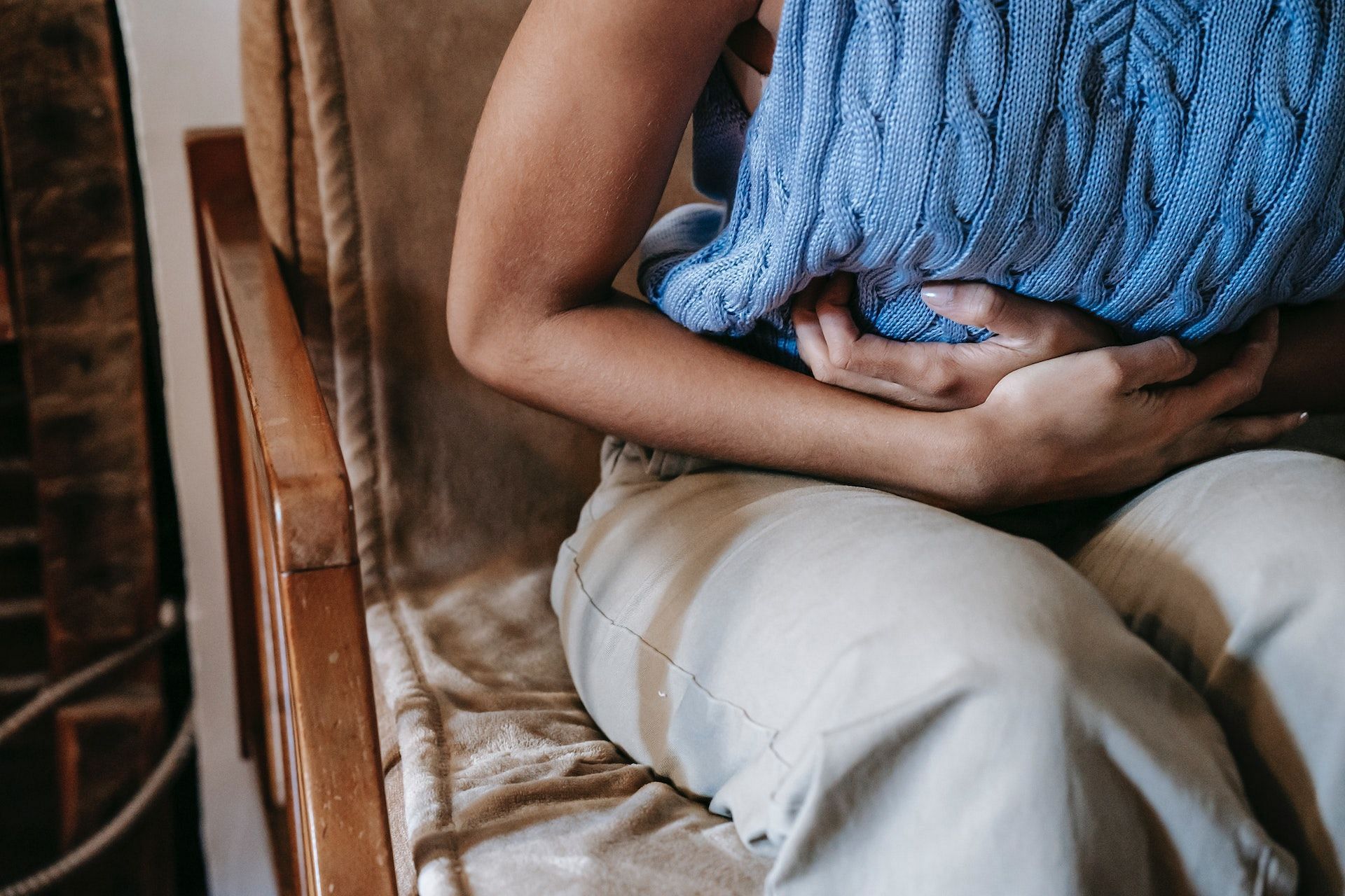 The connection between gallbladder and gut health. (Photo via Pexels/Sora Shimazaki)