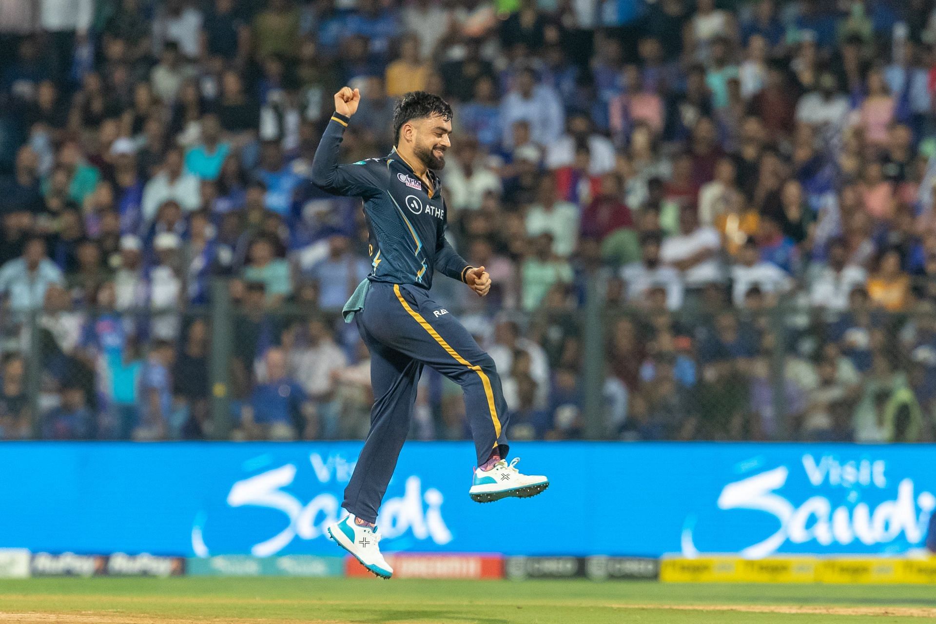 Rashid Khan celebrating a wicket (Image Courtesy: Twitter/IPL)