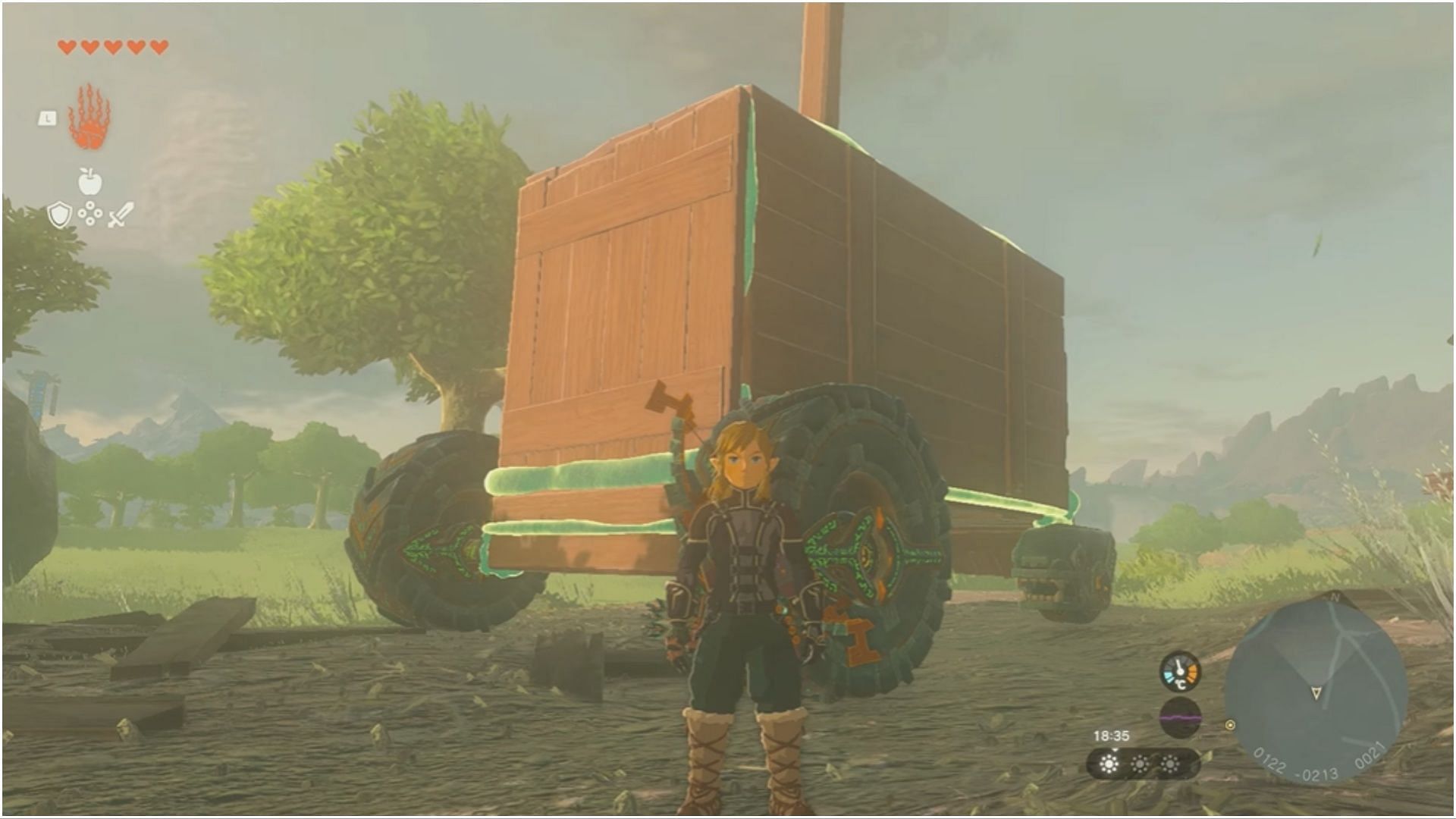 The Legend of Zelda Tears of Kingdom allows players to use their creativity to build vehicles (Image via The Legend of Zelda Tears of the Kingdom)