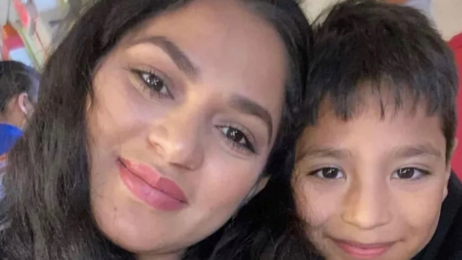 Sonia Guzman and her son Diana Velazquez Alvarado (Image via GoFundMe)