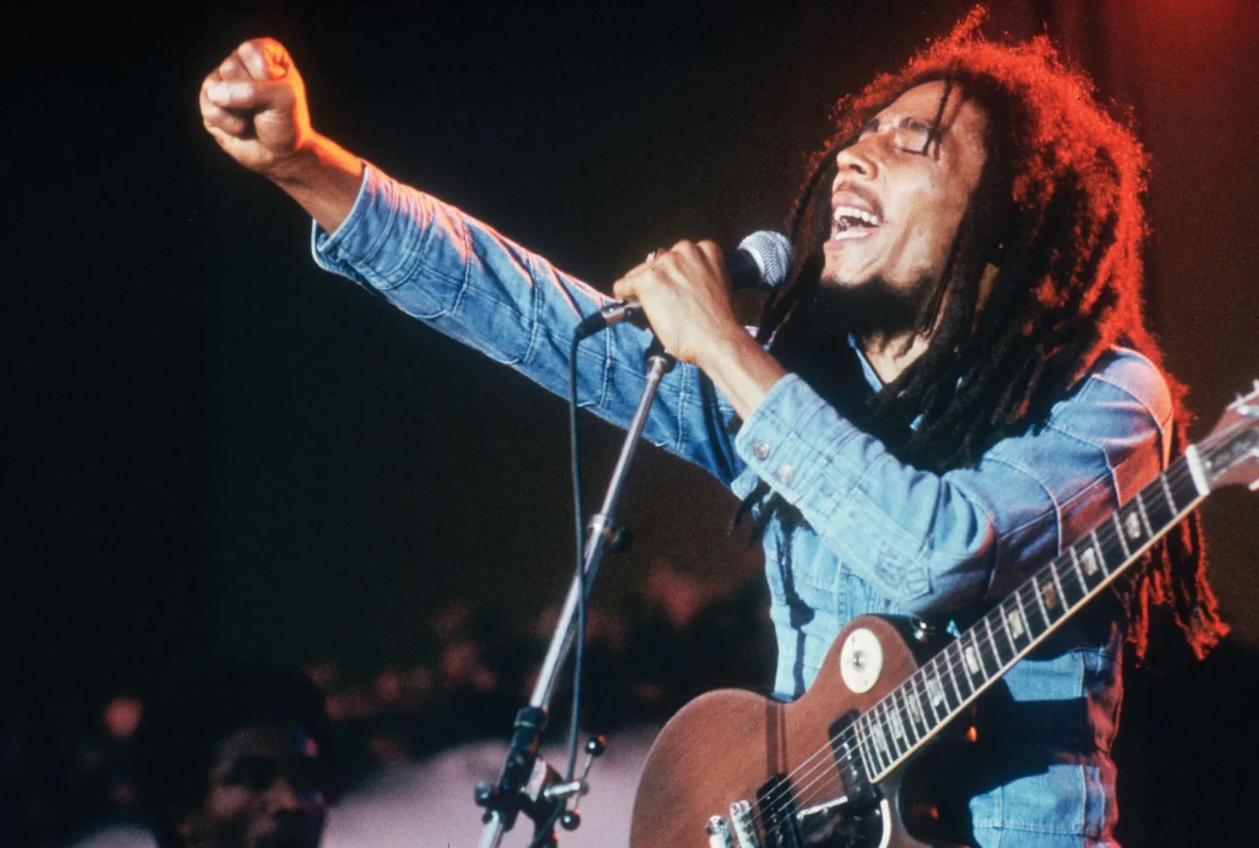 Bob Marley performs at a concert in Sweden (Image via Getty)