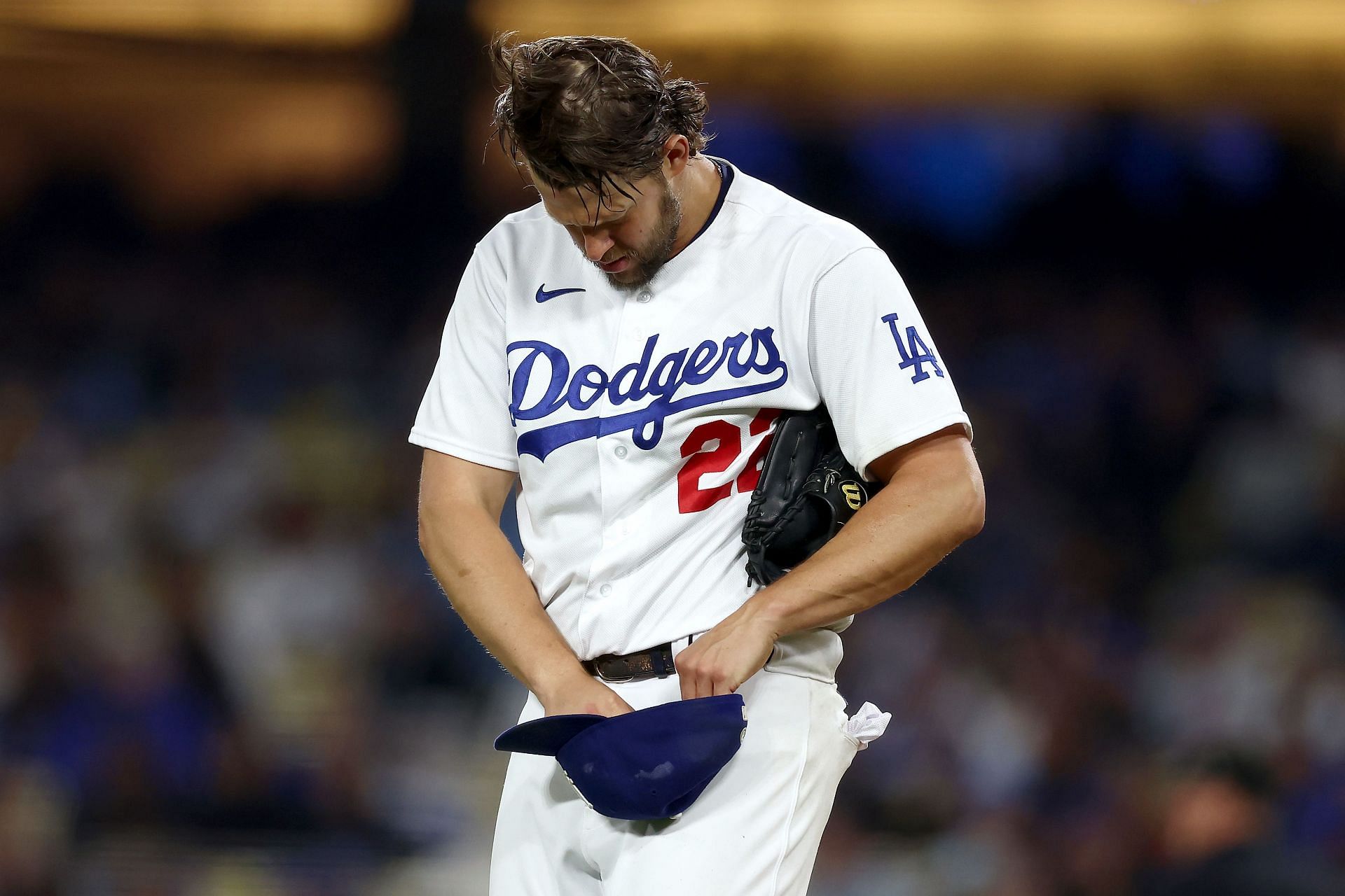Clayton Kershaw Mourns His Mom On Mother's Day