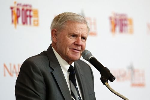 Denny Crum at the 2016 Naismith Awards Brunch