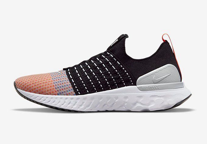 laceless hiking shoes