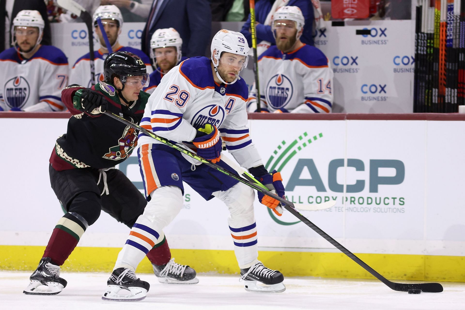 Edmonton Oilers v Arizona Coyotes