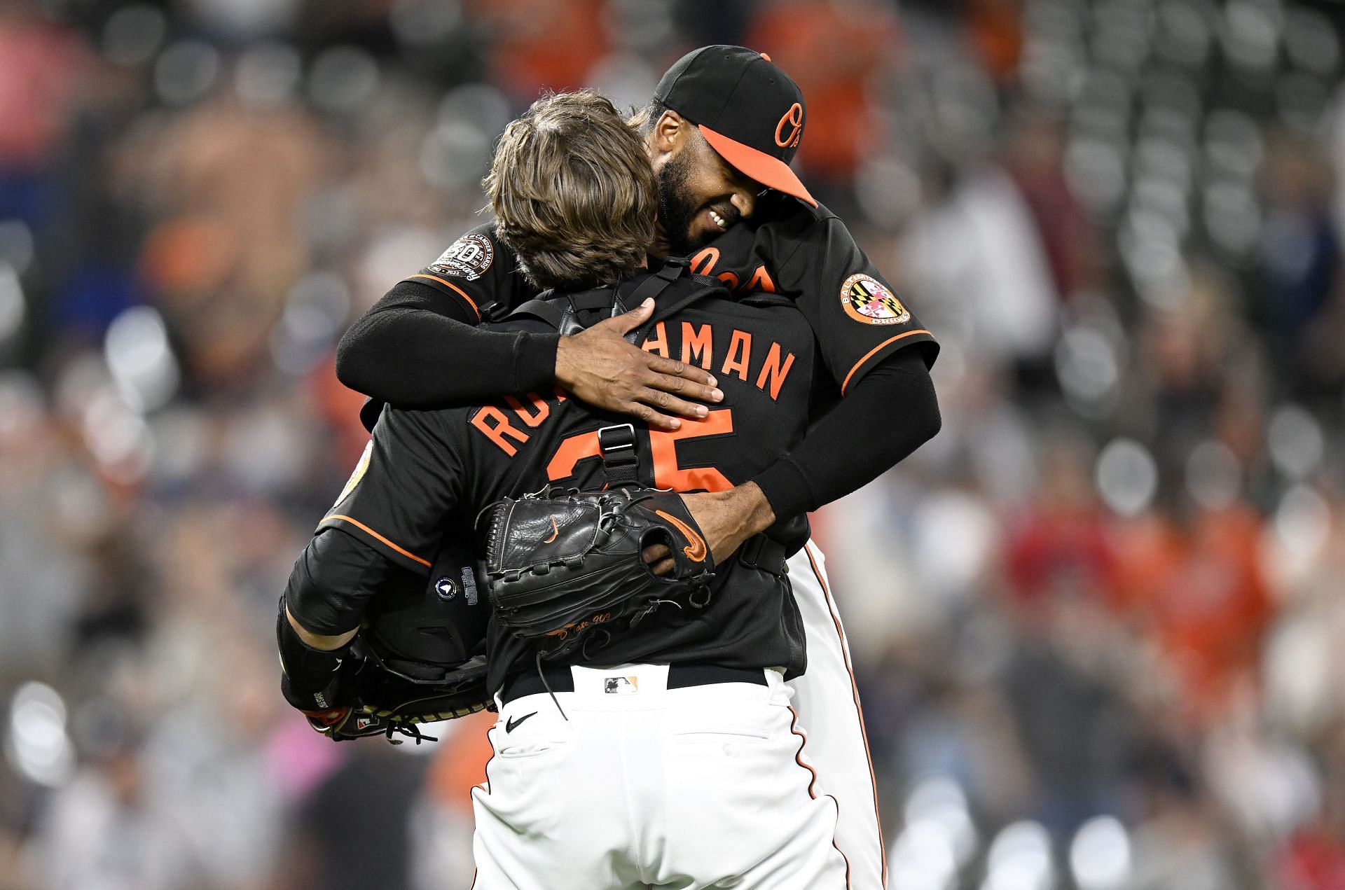 Fans line up for Orioles' City Connect jersey and merchandise